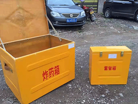 青湖路街道为什么这对“搭档”必须永远分开？